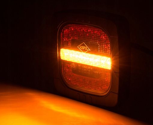 Lampa zespolona tylna z uchwytem traktor koparka - obrazek 4